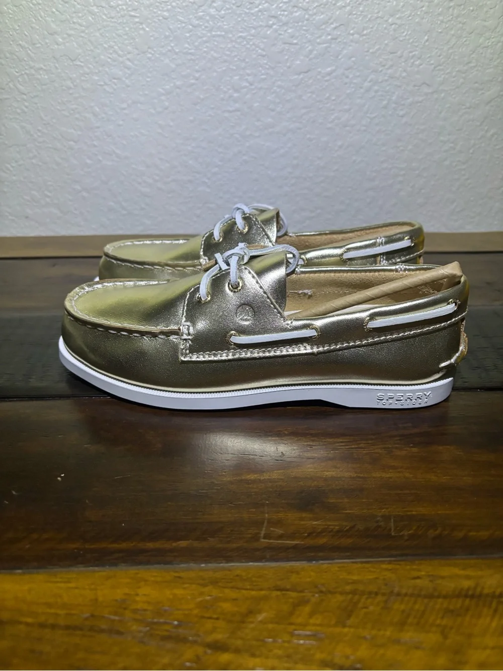 ✨NEW Sperry Metallic Gold Kids Boat Shoes✨